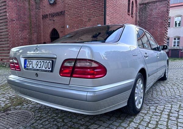 Mercedes-Benz Klasa E cena 29900 przebieg: 176650, rok produkcji 2000 z Lębork małe 352